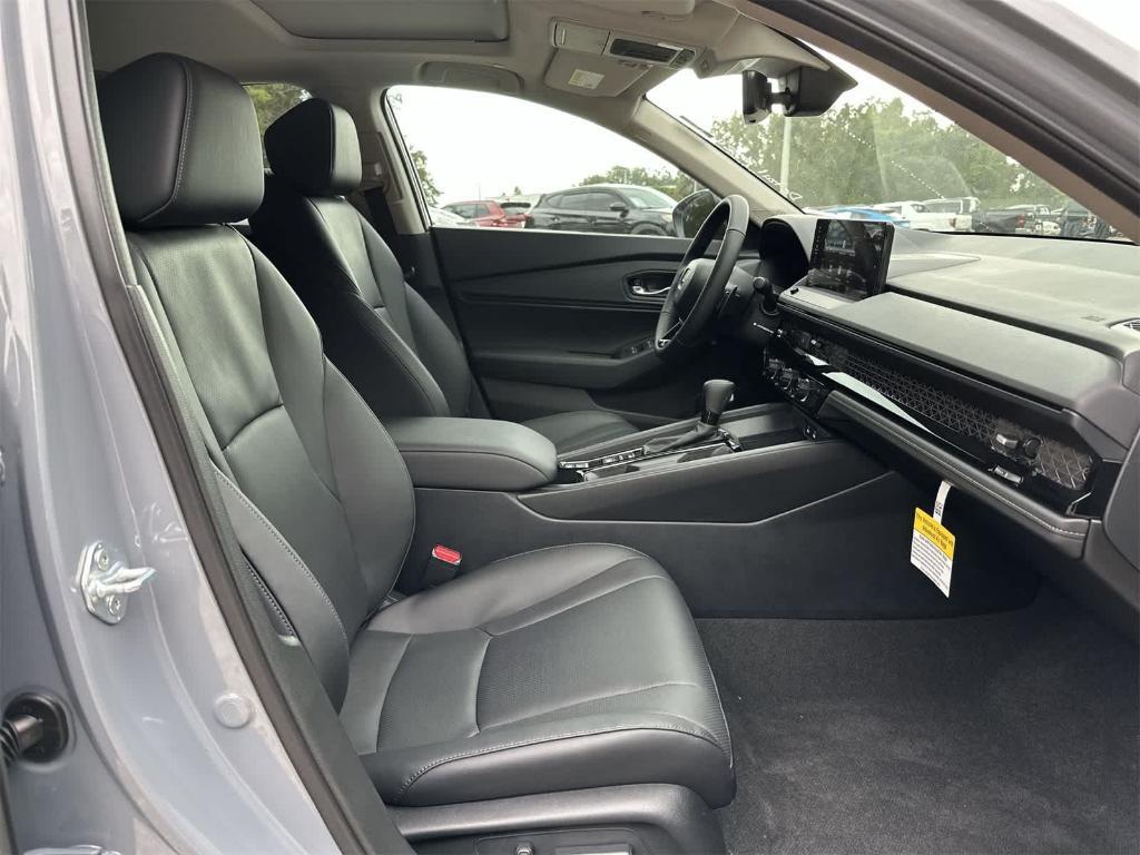 new 2025 Honda Accord Hybrid car, priced at $35,248