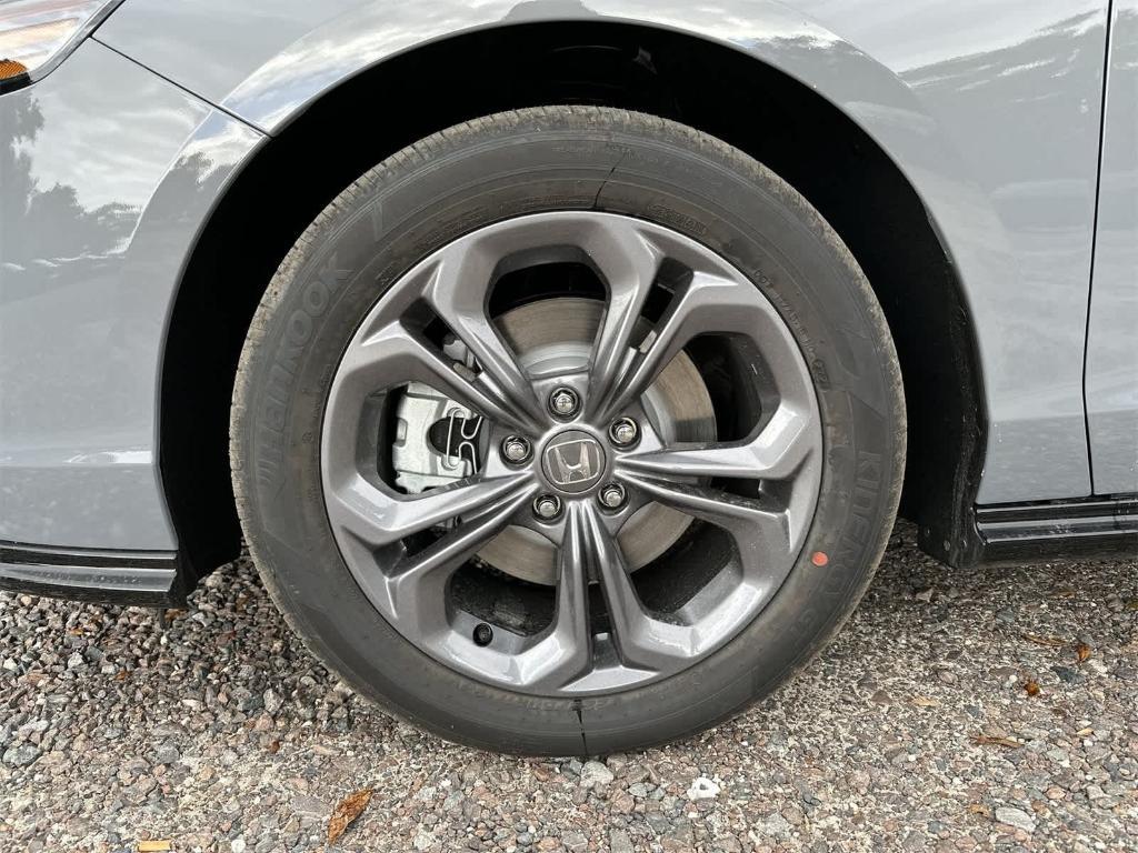 new 2025 Honda Accord Hybrid car, priced at $35,248