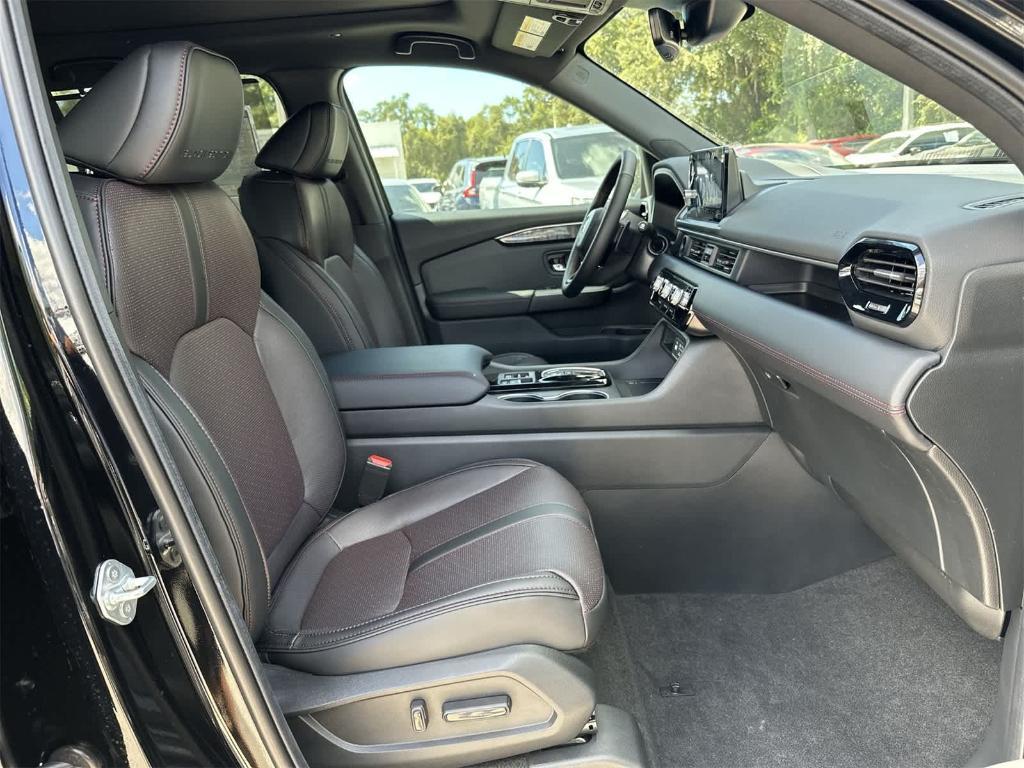 new 2025 Honda Pilot car, priced at $52,025