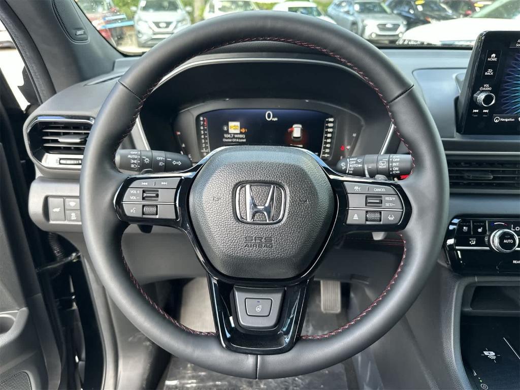 new 2025 Honda Pilot car, priced at $52,025