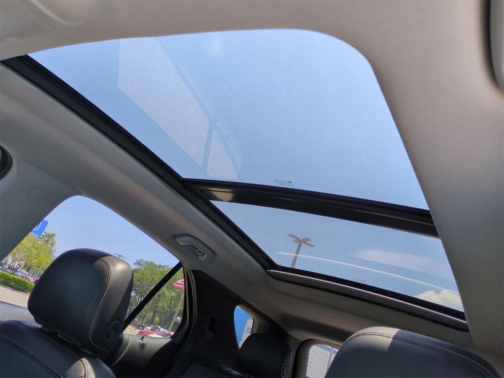 used 2019 Chevrolet Equinox car, priced at $15,923