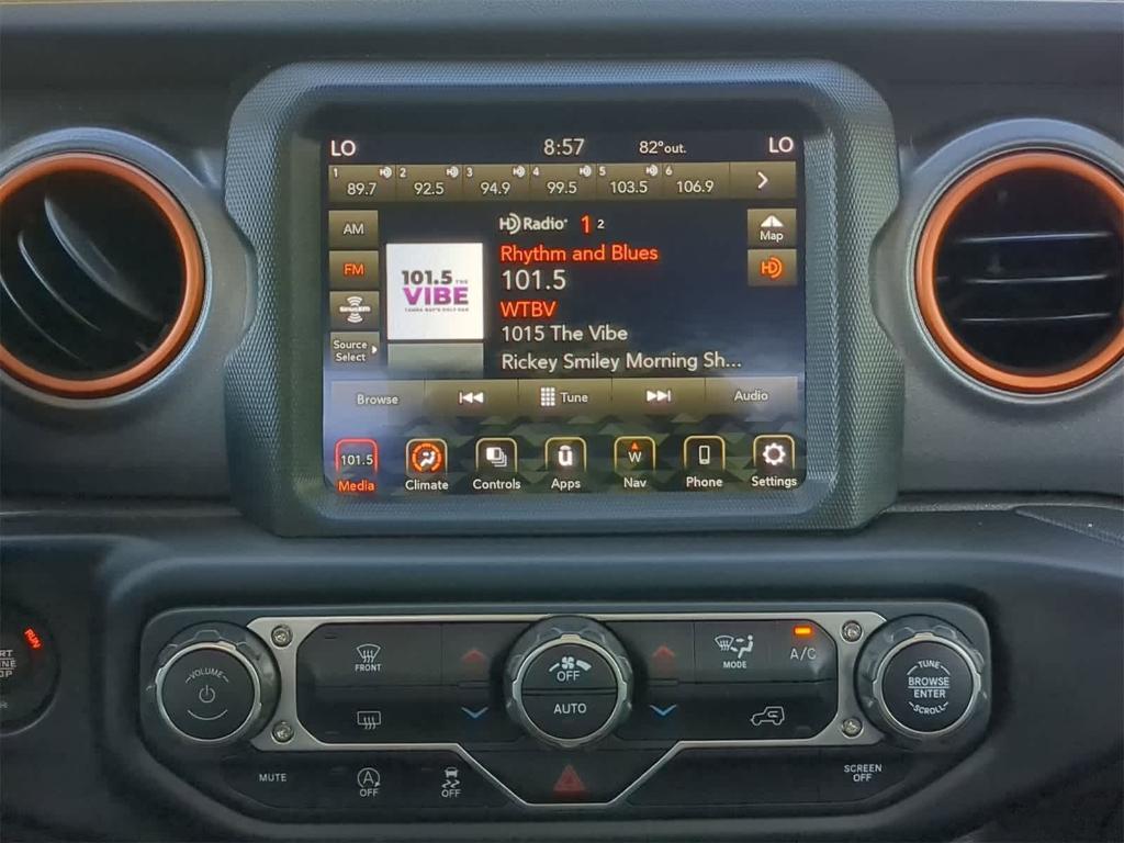used 2022 Jeep Gladiator car, priced at $36,927