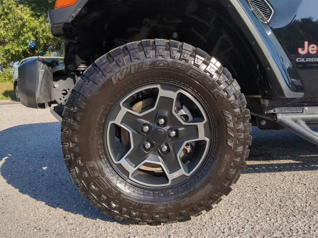 used 2022 Jeep Gladiator car, priced at $36,927