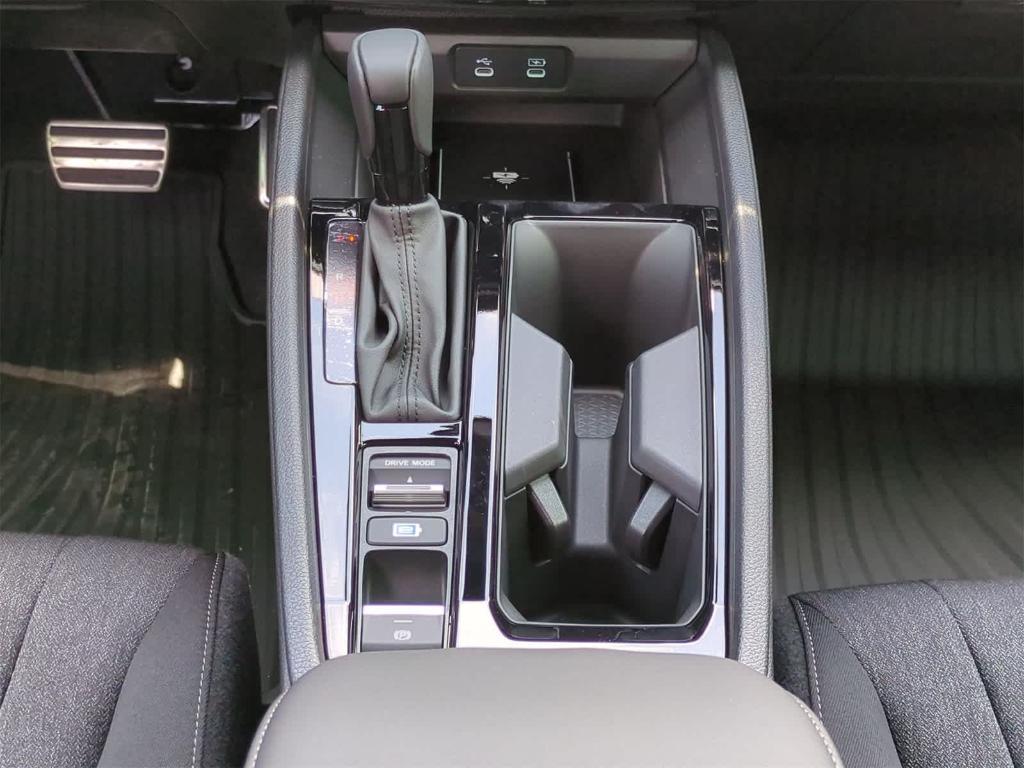new 2025 Honda Accord Hybrid car, priced at $33,714