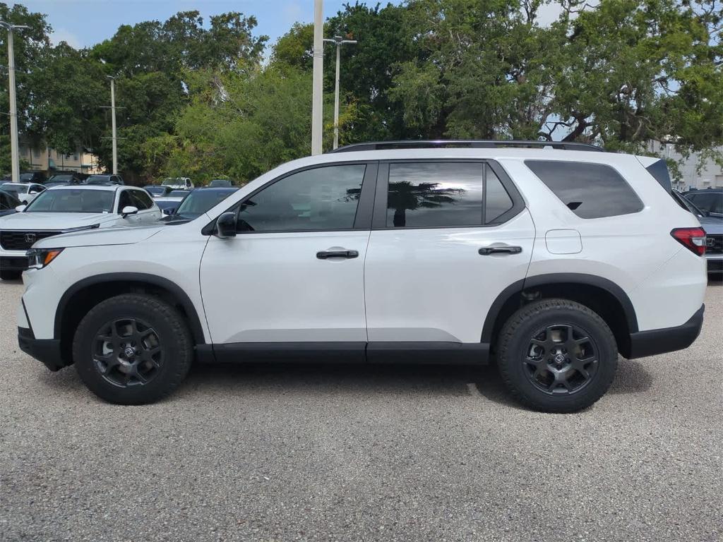 new 2025 Honda Pilot car, priced at $50,006
