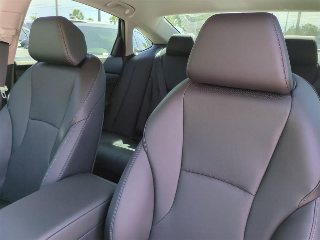 new 2025 Honda Accord Hybrid car, priced at $34,772