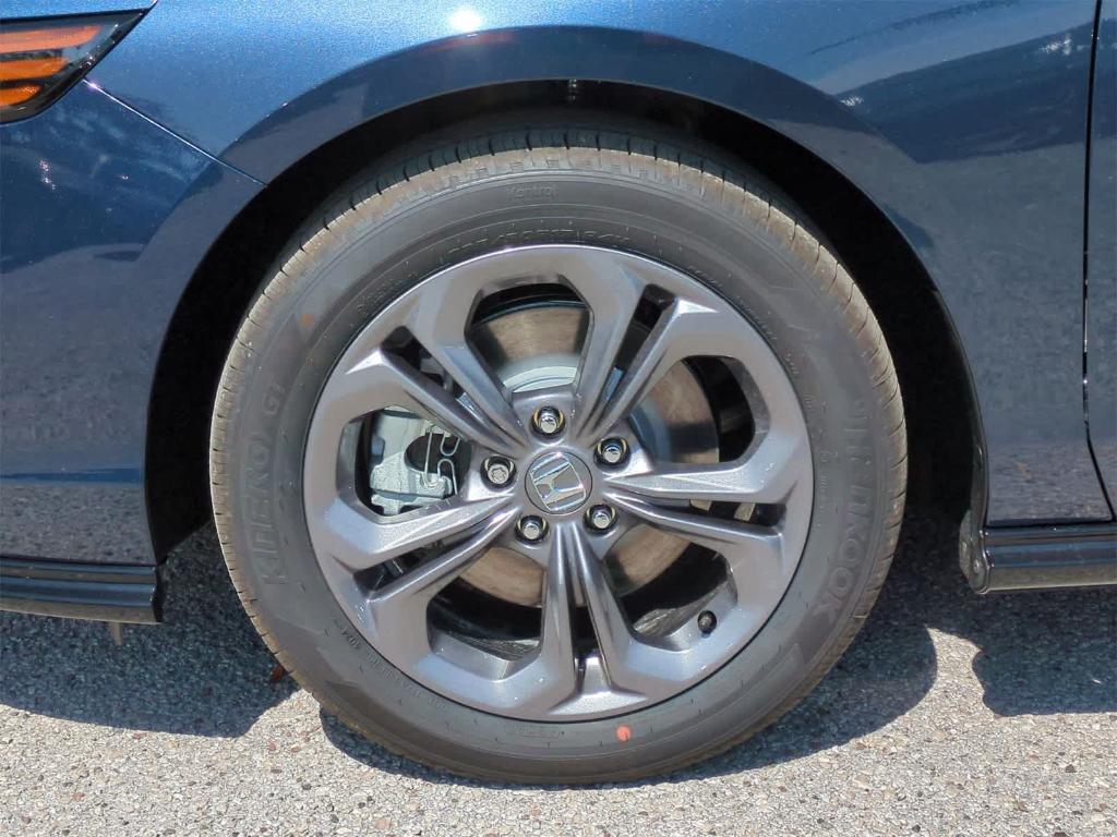 new 2025 Honda Accord Hybrid car, priced at $34,772