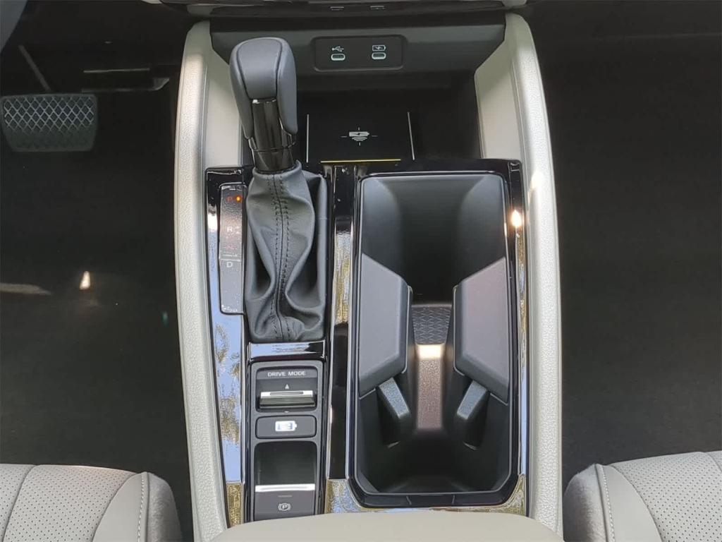 new 2025 Honda Accord Hybrid car, priced at $35,203