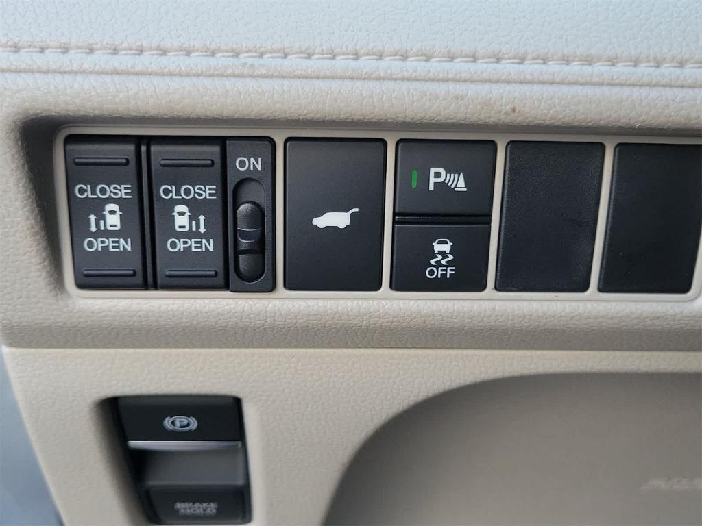 new 2025 Honda Odyssey car, priced at $47,347