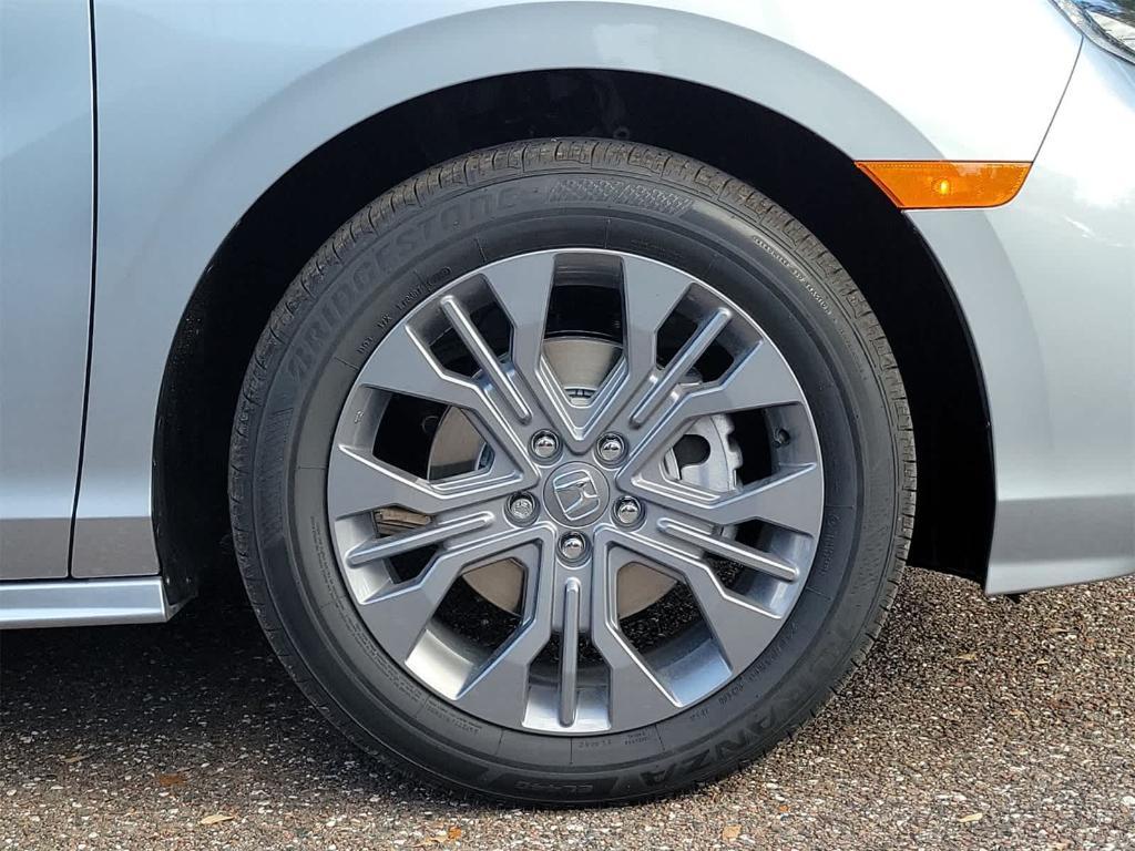 new 2025 Honda Odyssey car, priced at $47,347