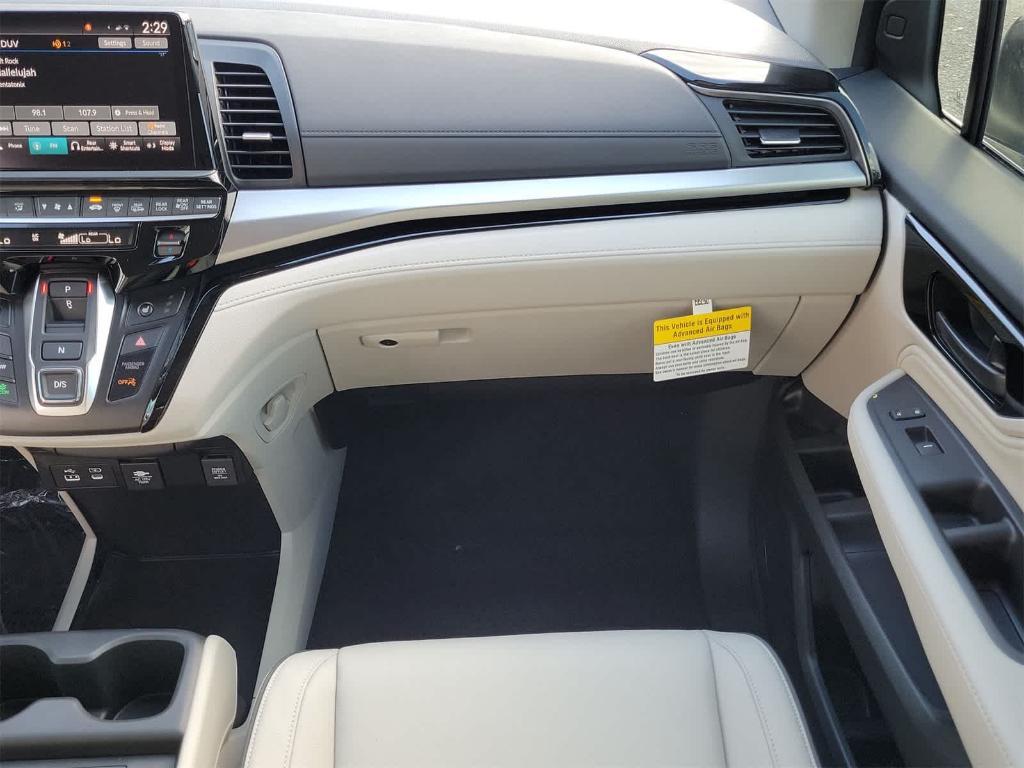 new 2025 Honda Odyssey car, priced at $47,347