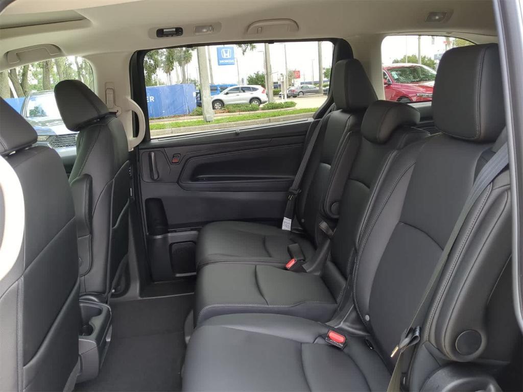 new 2026 Honda Odyssey car, priced at $42,262