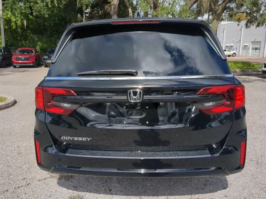new 2026 Honda Odyssey car, priced at $42,262