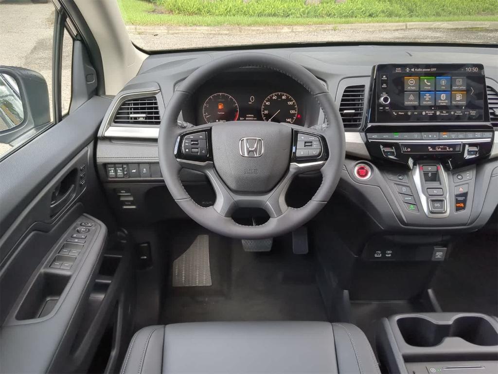 new 2026 Honda Odyssey car, priced at $42,262