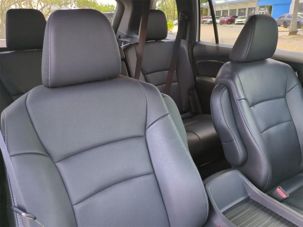 used 2023 Honda Passport car, priced at $26,226