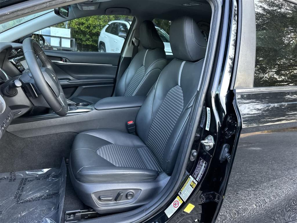 used 2018 Toyota Camry car, priced at $17,033