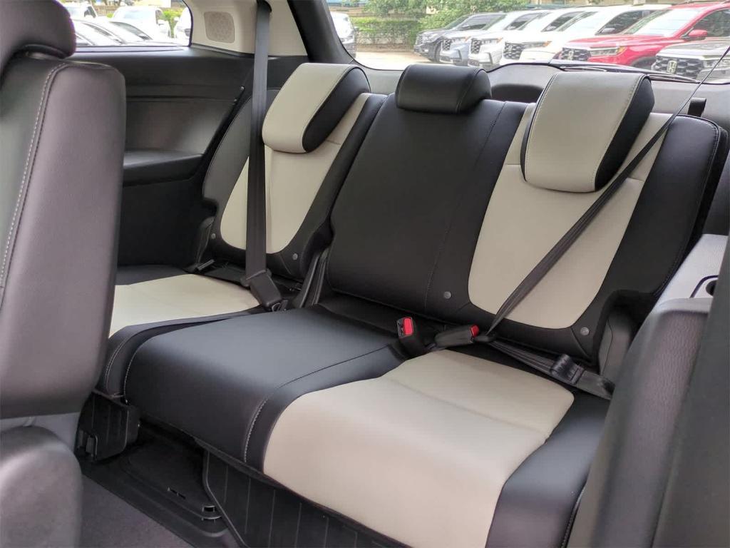 new 2025 Honda Odyssey car, priced at $50,525