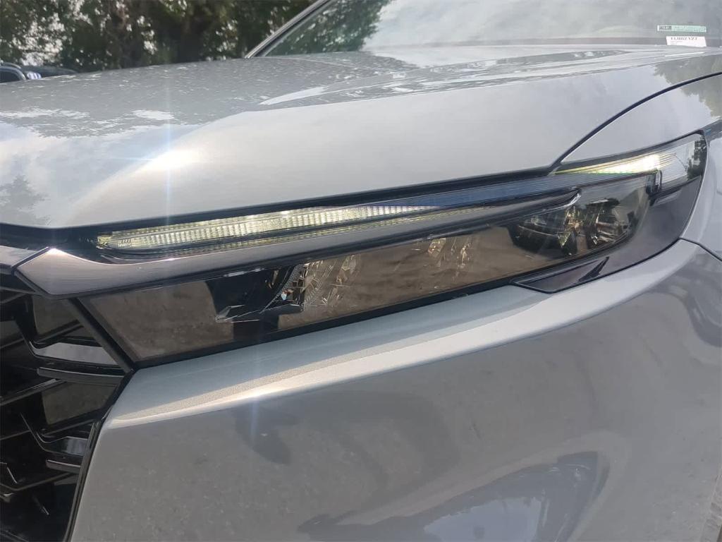 new 2026 Honda CR-V Hybrid car, priced at $38,863