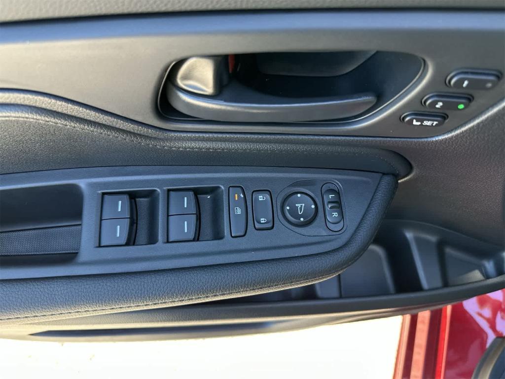 new 2026 Honda Odyssey car, priced at $43,145