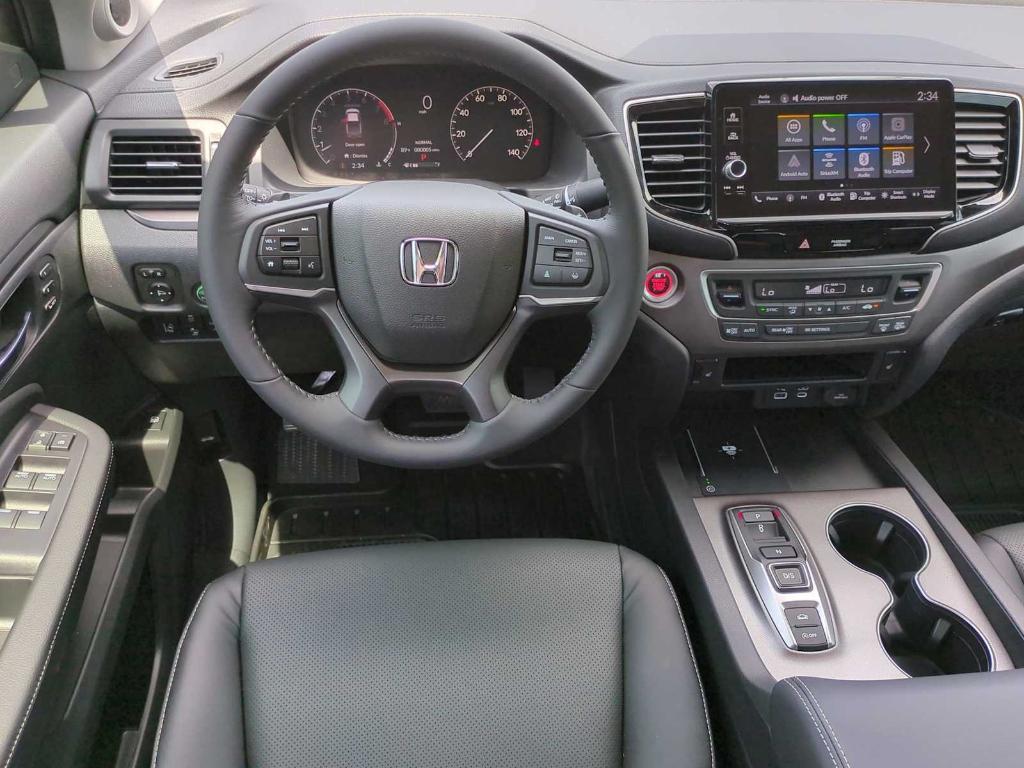 new 2025 Honda Ridgeline car, priced at $39,582