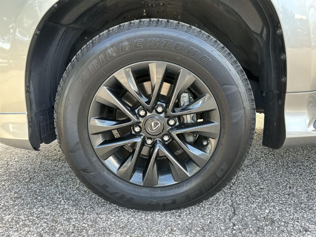 used 2023 Lexus GX 460 car, priced at $47,259
