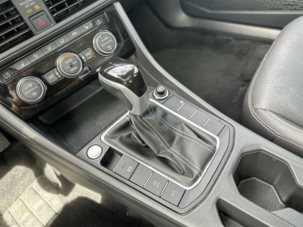 used 2024 Volkswagen Jetta car, priced at $16,490