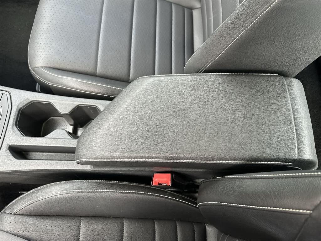 used 2024 Volkswagen Jetta car, priced at $16,490