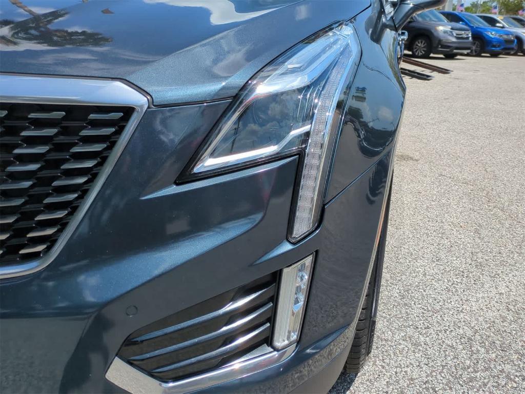 used 2021 Cadillac XT5 car, priced at $23,201