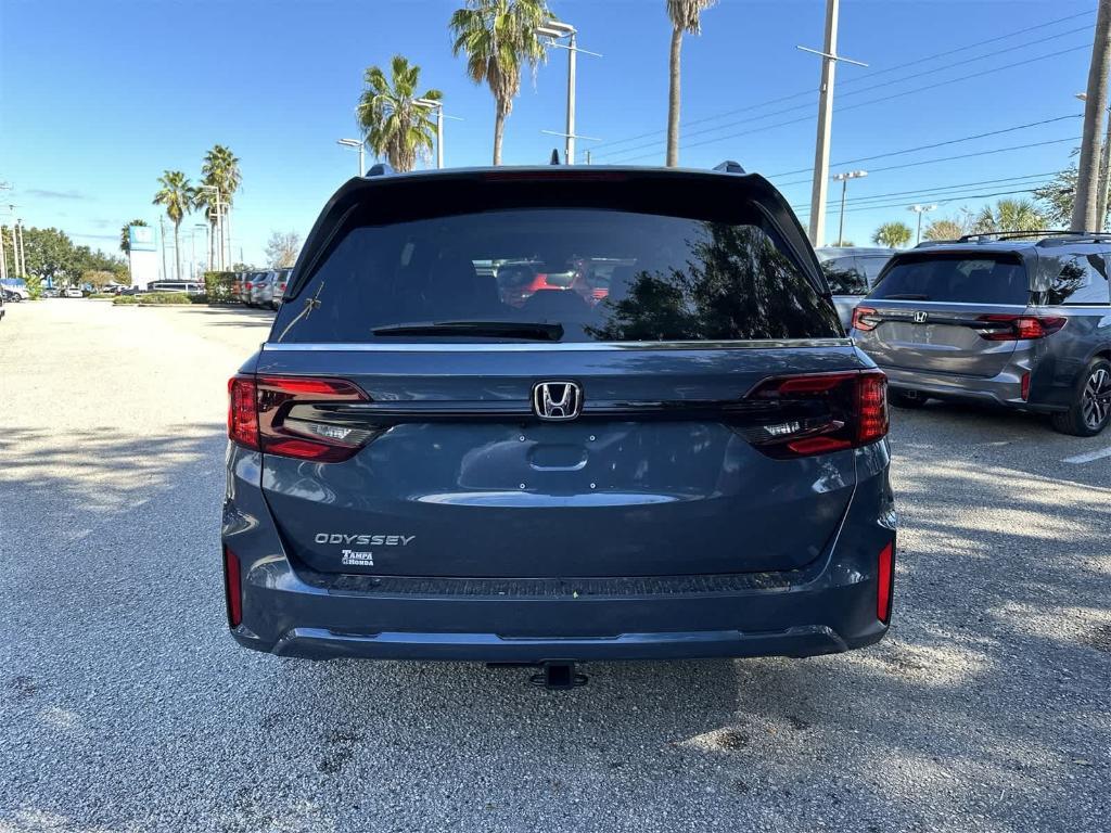 new 2026 Honda Odyssey car, priced at $43,034