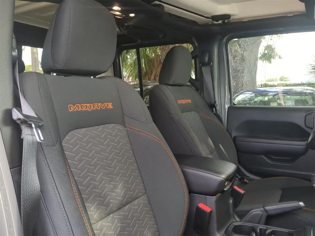 used 2022 Jeep Gladiator car, priced at $38,747