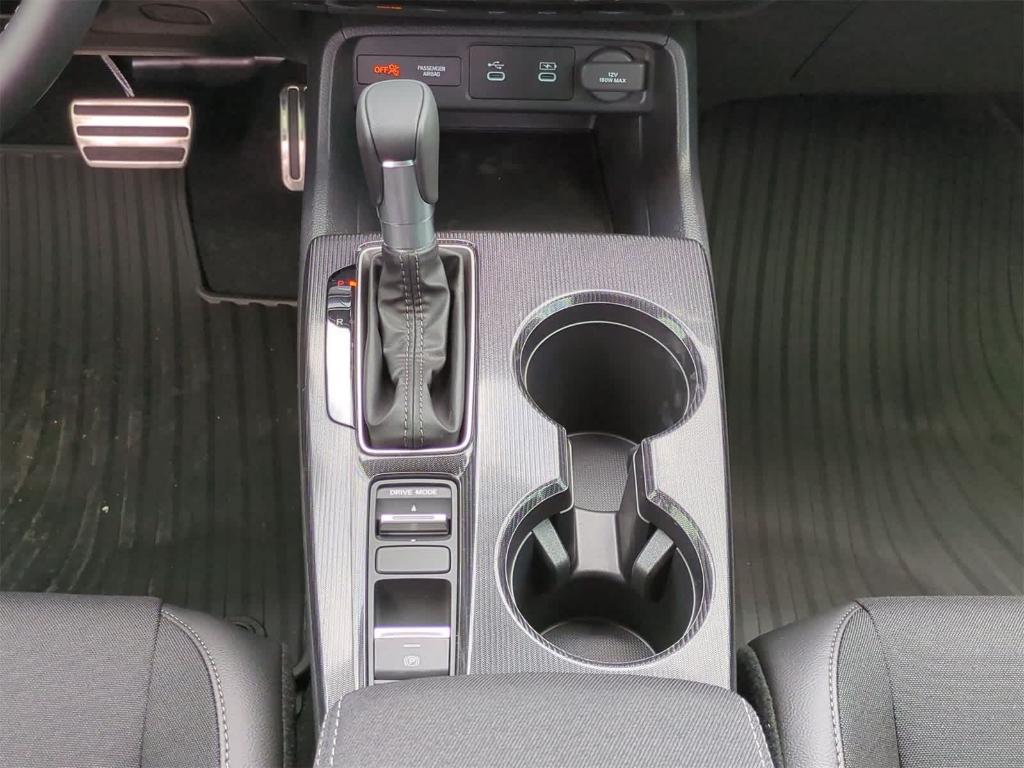 new 2025 Honda Civic Hybrid car, priced at $29,638
