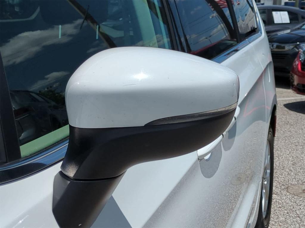 used 2023 Chrysler Pacifica car, priced at $20,125