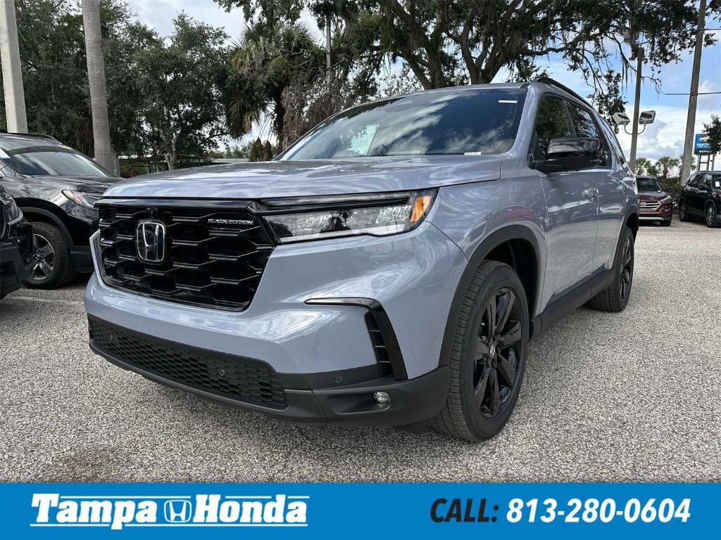 new 2025 Honda Pilot car, priced at $52,452