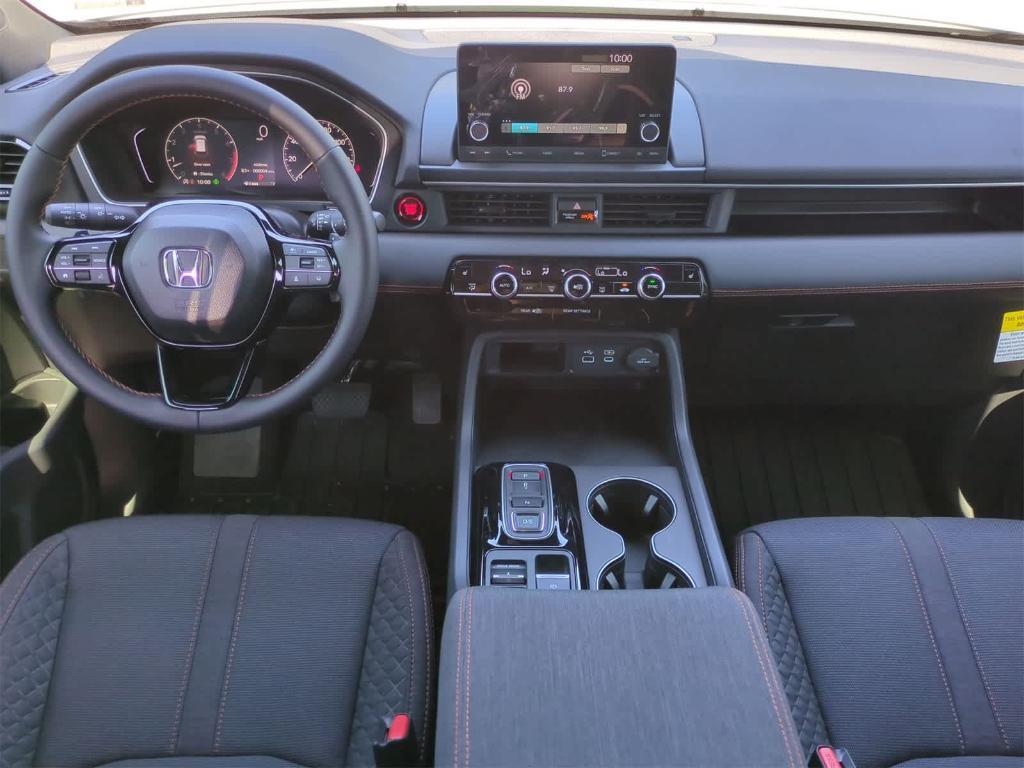 new 2025 Honda Pilot car, priced at $40,421