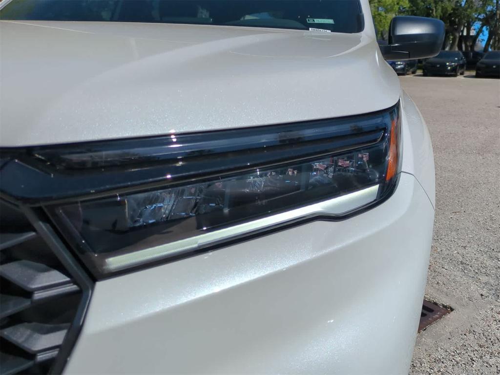 new 2025 Honda Pilot car, priced at $40,421
