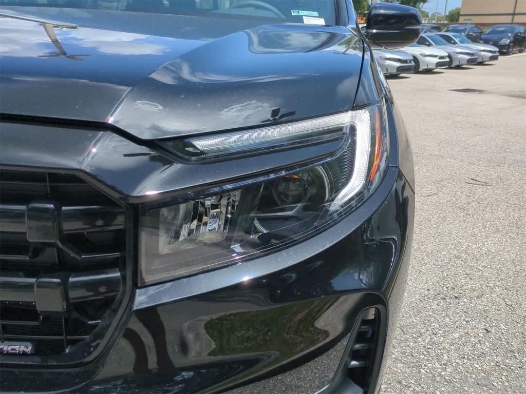 new 2025 Honda Ridgeline car, priced at $45,252
