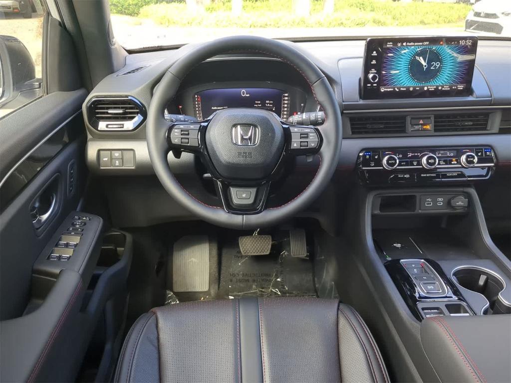 new 2025 Honda Pilot car, priced at $52,452