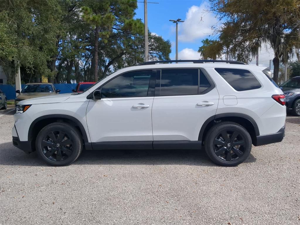 new 2025 Honda Pilot car, priced at $52,452