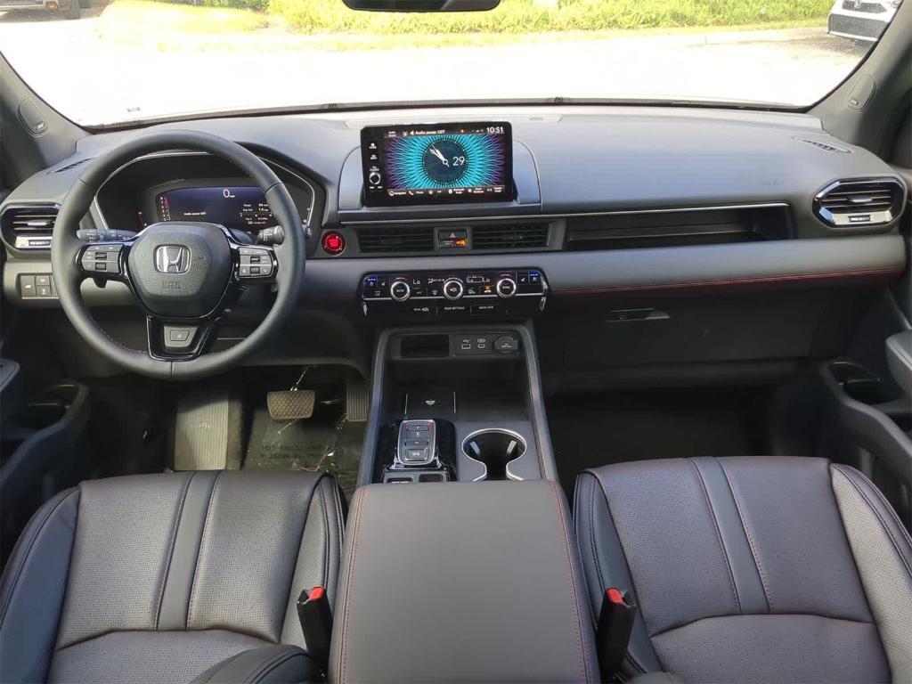 new 2025 Honda Pilot car, priced at $52,452