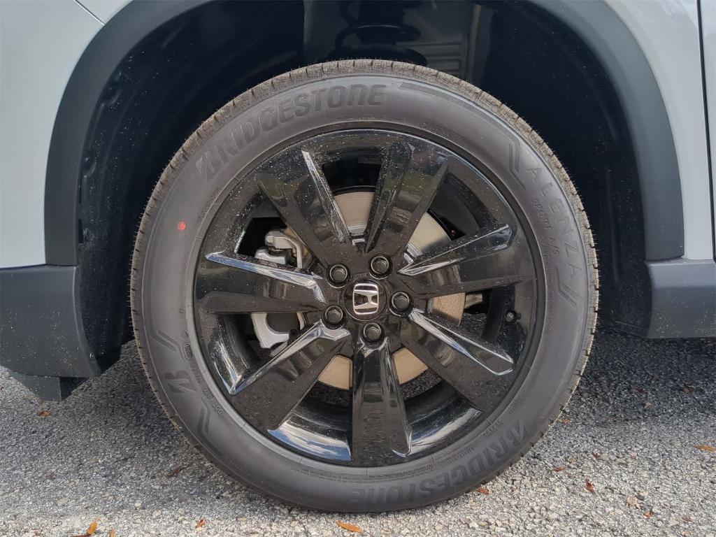 new 2025 Honda Pilot car, priced at $52,452