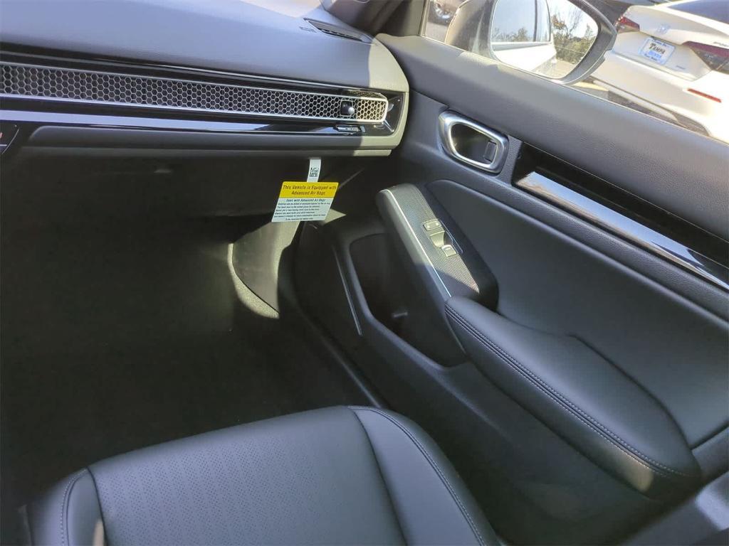 new 2025 Honda Civic Hybrid car, priced at $32,548