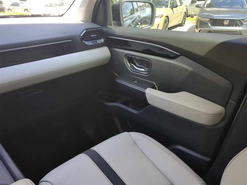 new 2026 Honda Passport car, priced at $44,210