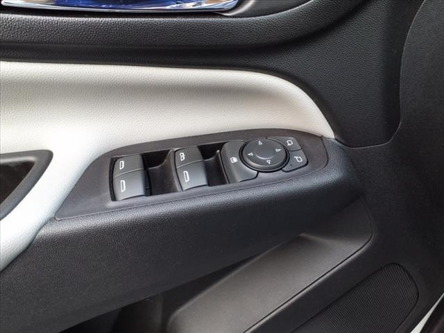 used 2020 Chevrolet Equinox car, priced at $19,995
