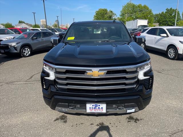 new 2025 Chevrolet Silverado 1500 car, priced at $65,400