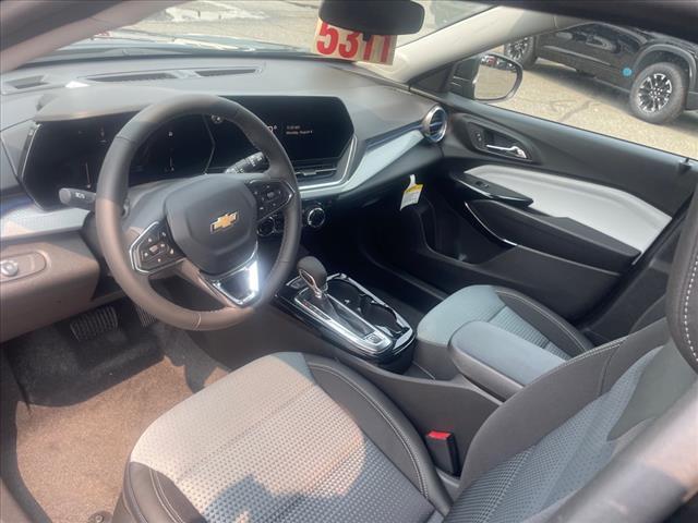 new 2025 Chevrolet Trax car, priced at $24,235