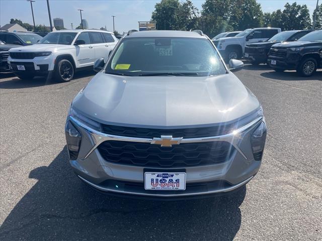 new 2025 Chevrolet Trax car, priced at $24,234