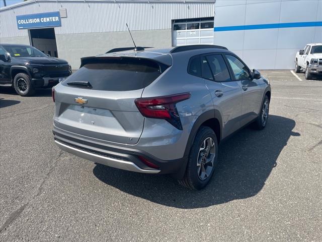 new 2025 Chevrolet Trax car, priced at $24,234