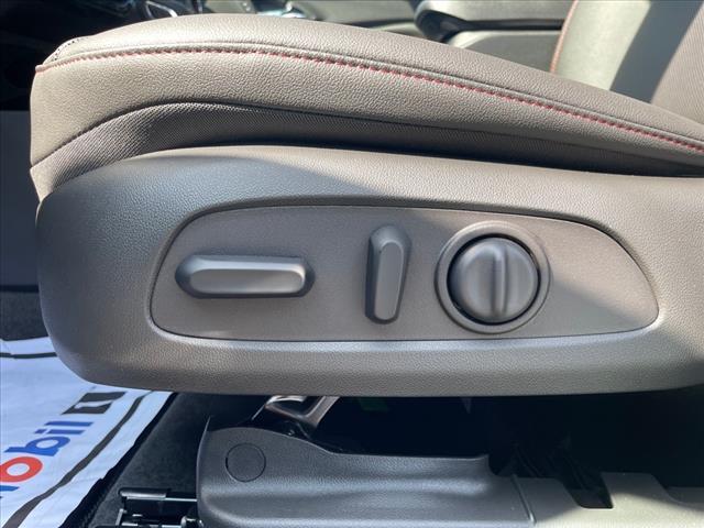 new 2025 Chevrolet Trax car, priced at $25,290