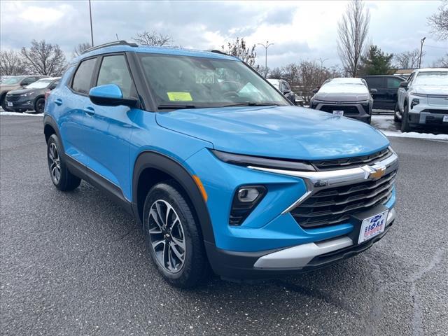 new 2025 Chevrolet TrailBlazer car, priced at $26,134