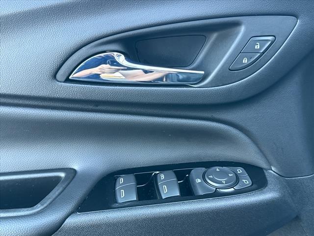 used 2022 Chevrolet Equinox car, priced at $25,995